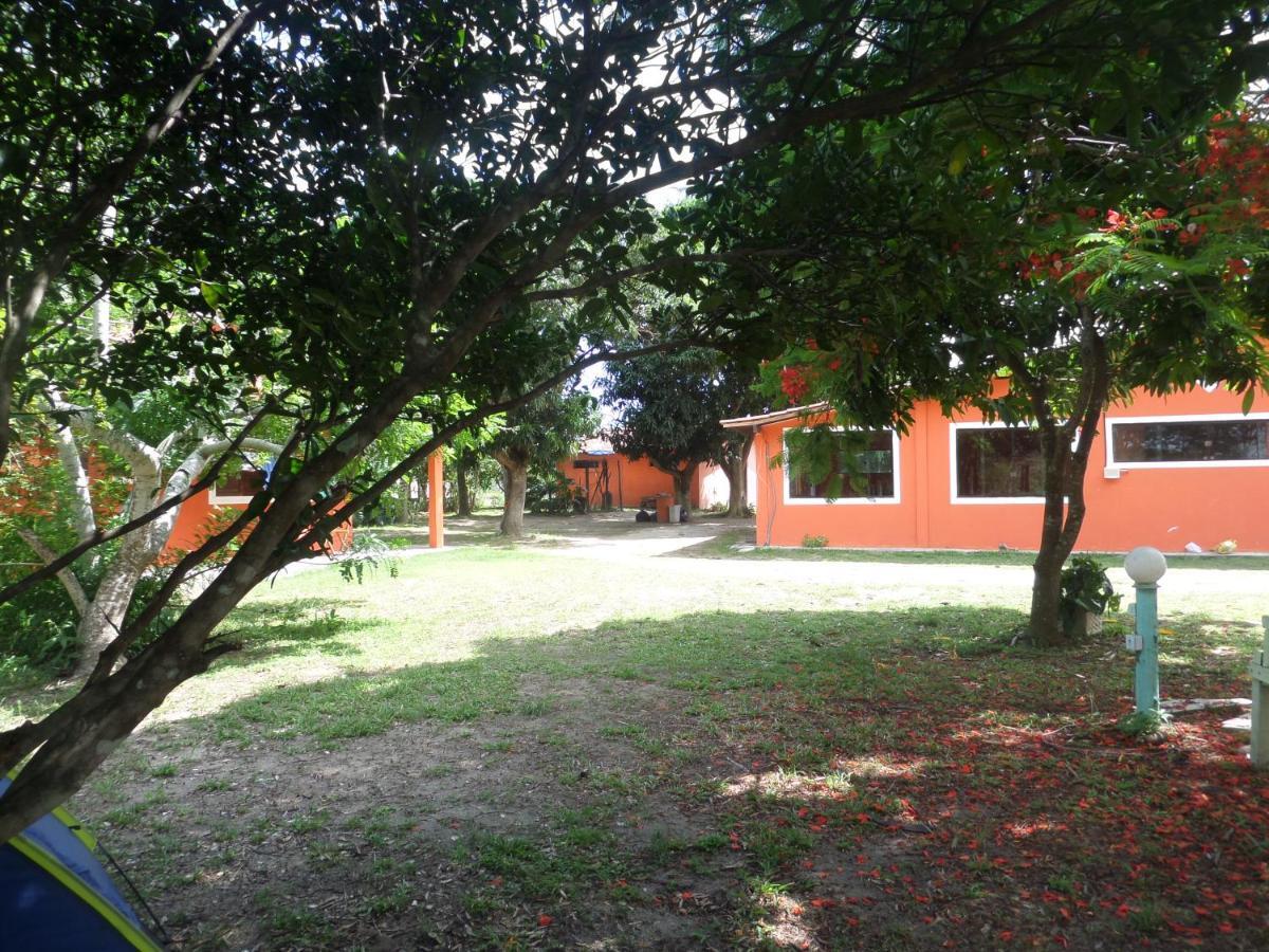 Hostel E Camping Casa Laranja Búzios Exterior foto